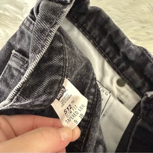 Levi’s Black 512 Slim Fit Taper Leg Vintage Jeans 1990’s Size 9
Junior - Picture 8 of 10